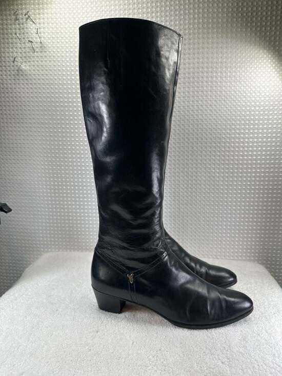 Salvatore Ferragamo Black Leather Knee High  Boots - Picture 3 of 10
